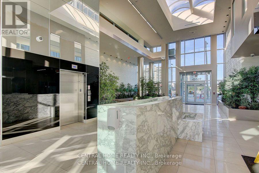 911a - 9608 Yonge Street, Richmond Hill (North Richvale), Ontario  L4C 1V6 - Photo 5 - N12855468