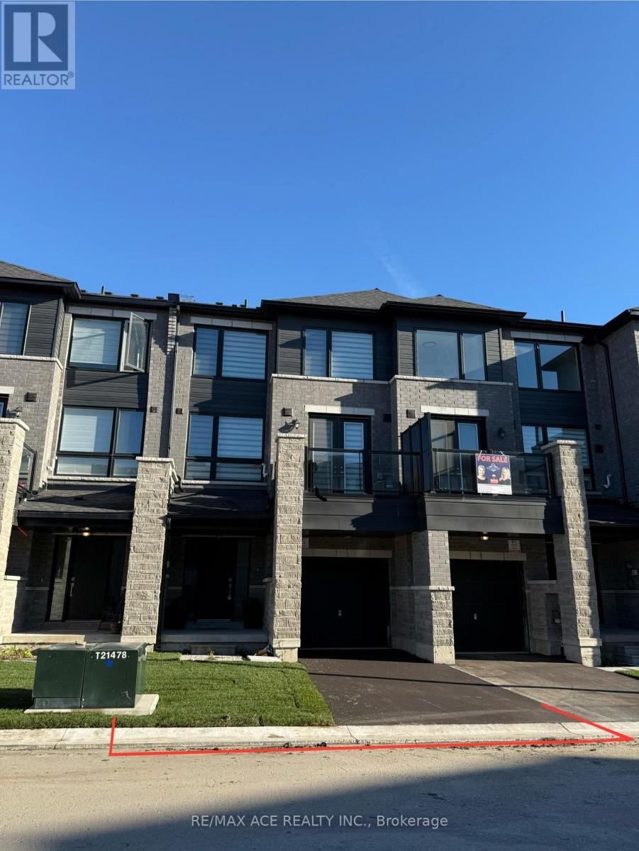 24 Spry Lane, Barrie (Innis-Shore), Ontario  L9J 0N6 - Photo 1 - S12855426