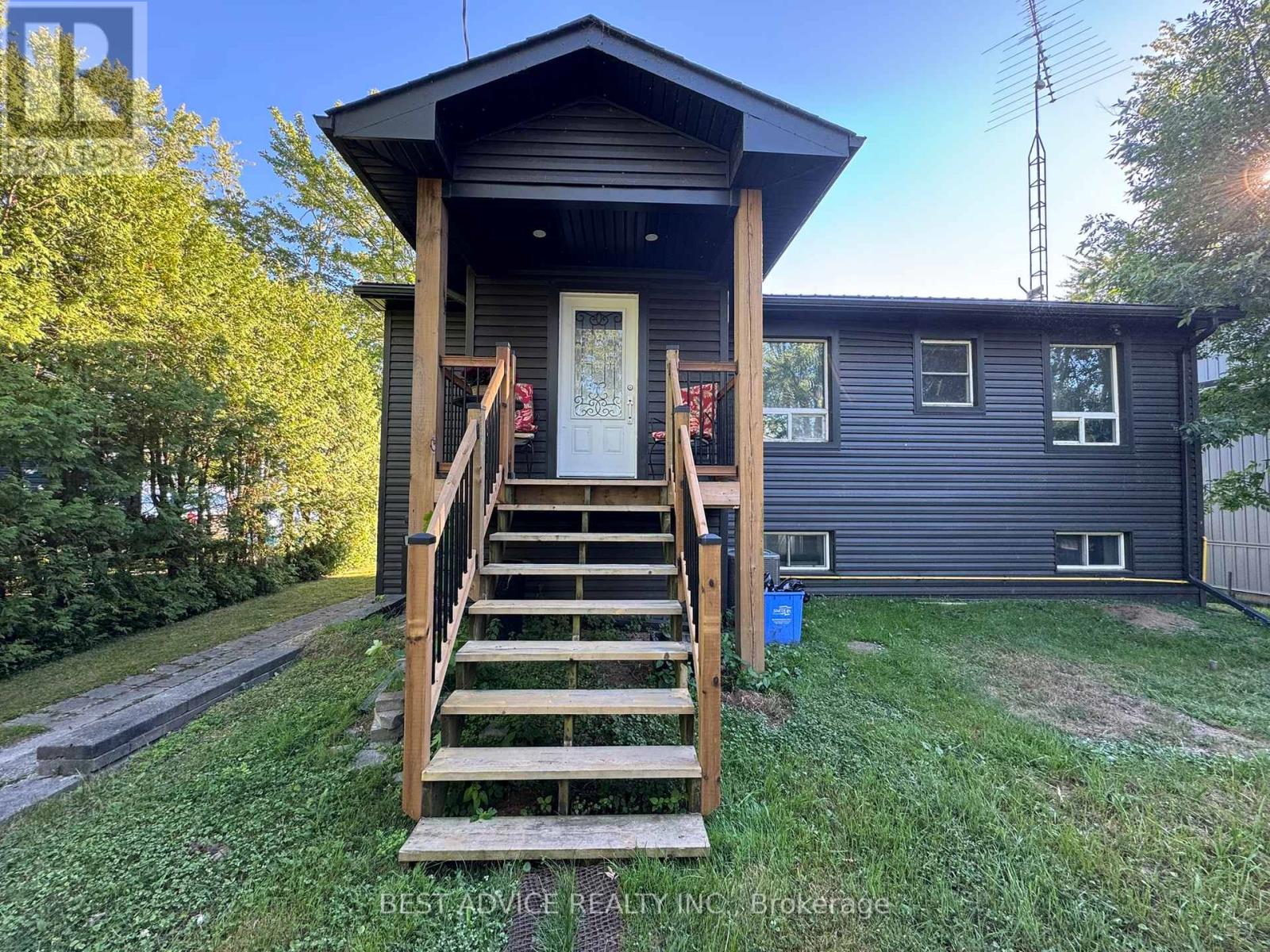 3794 Muley Point Lane, Ramara, Ontario  L3V 6H7 - Photo 3 - S12855514