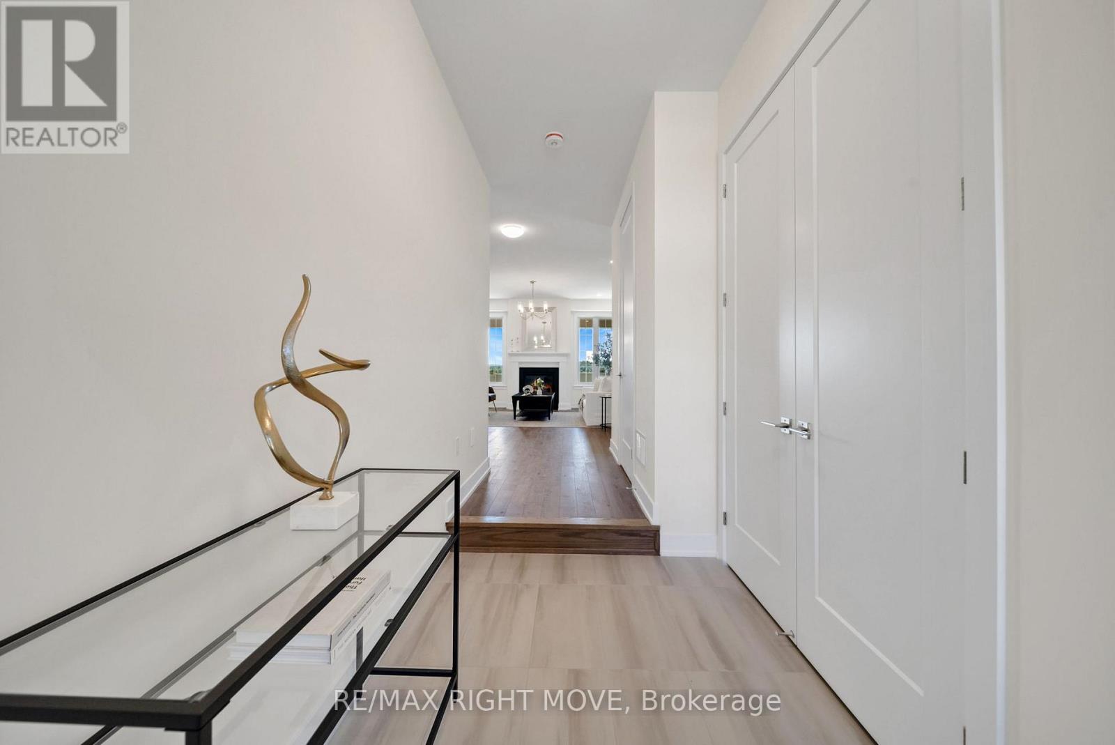 3194 Orion Boulevard, Orillia, Ontario  L3V 8M6 - Photo 3 - S12855554