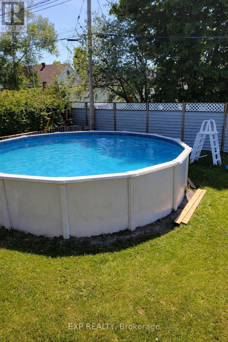 478 New Street, Renfrew, Ontario  K7V 1G8 - Photo 35 - X12853514