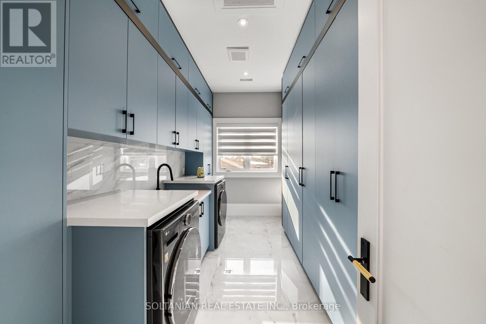 95 May Avenue, Richmond Hill, Ontario  L4C 3S7 - Photo 35 - N12855300