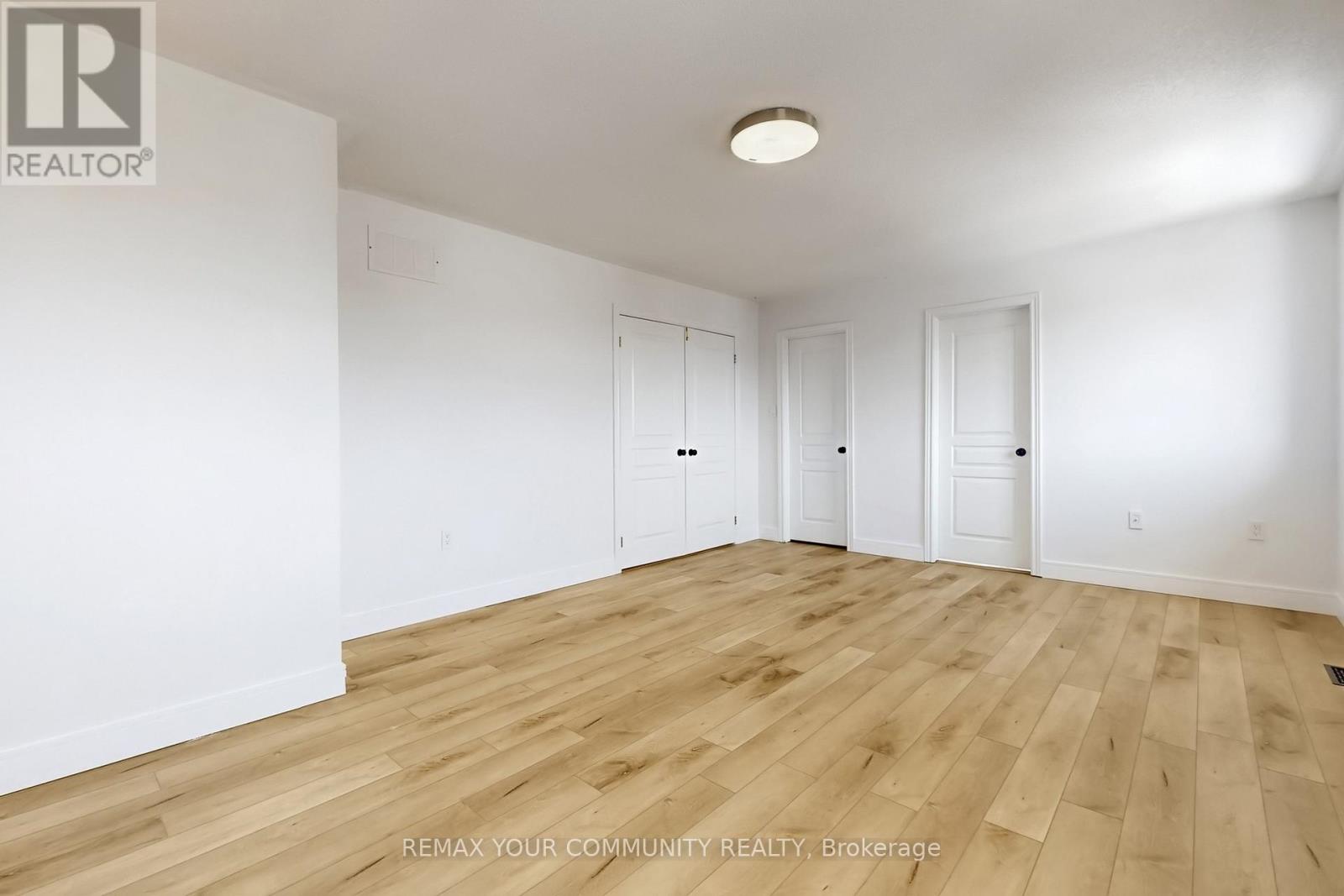 Upper Level & Main Level - 25 Bache Avenue, Georgina (Keswick South), Ontario  L4P 0C7 - Photo 30 - N12853656