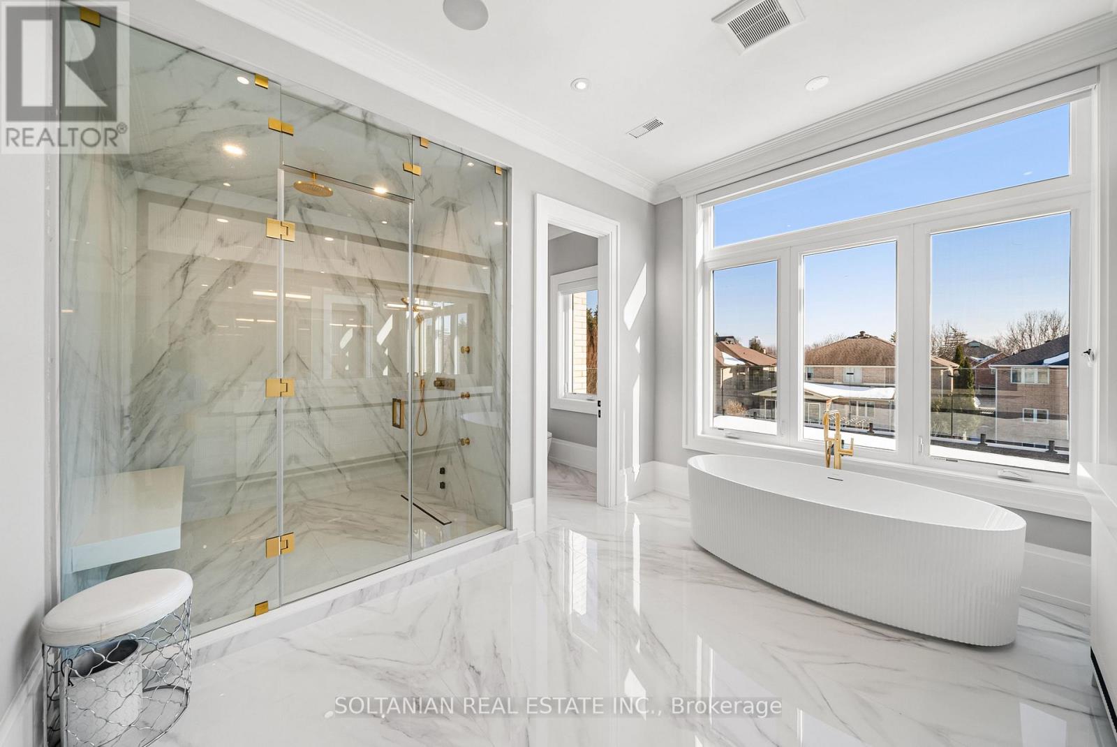 95 May Avenue, Richmond Hill, Ontario  L4C 3S7 - Photo 23 - N12855300