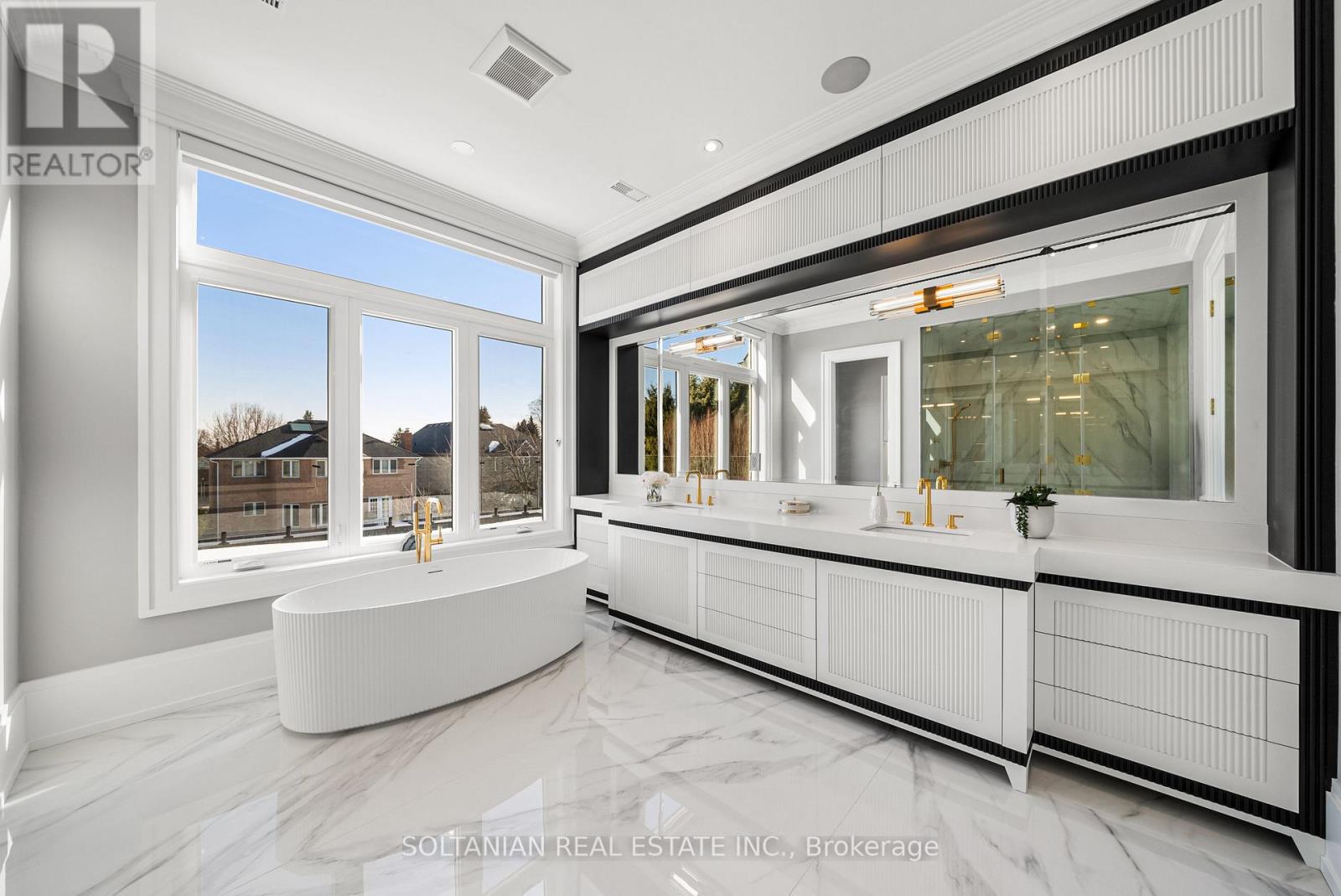 95 May Avenue, Richmond Hill, Ontario  L4C 3S7 - Photo 24 - N12855300