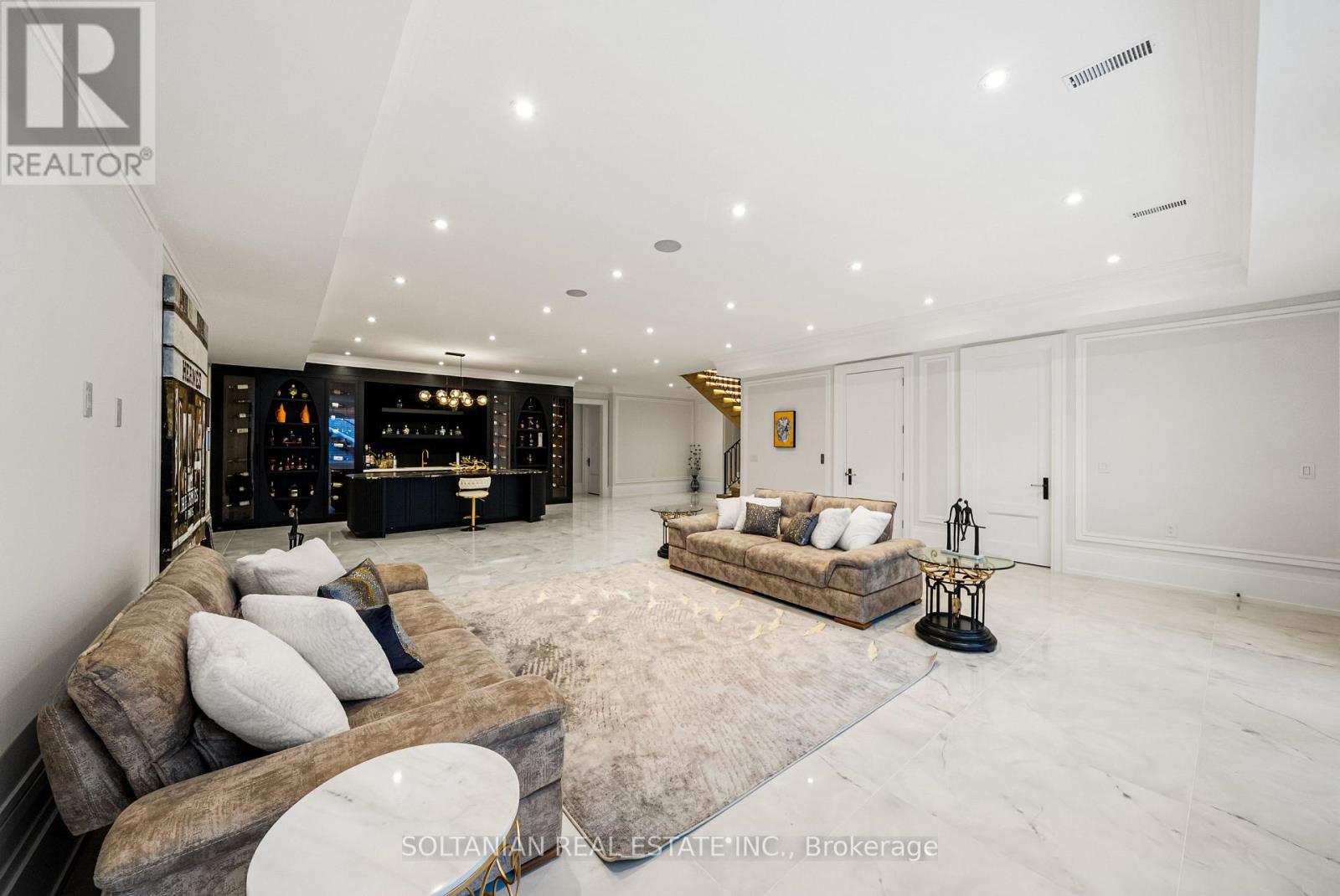 95 May Avenue, Richmond Hill, Ontario  L4C 3S7 - Photo 42 - N12855300