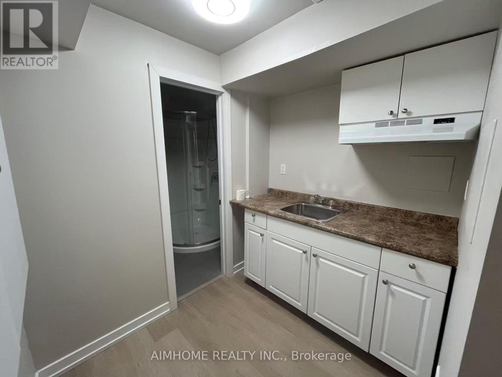 Bsmt - 401 Kittridge Road, Oakville, Ontario  L6H 7K6 - Photo 6 - W12847448