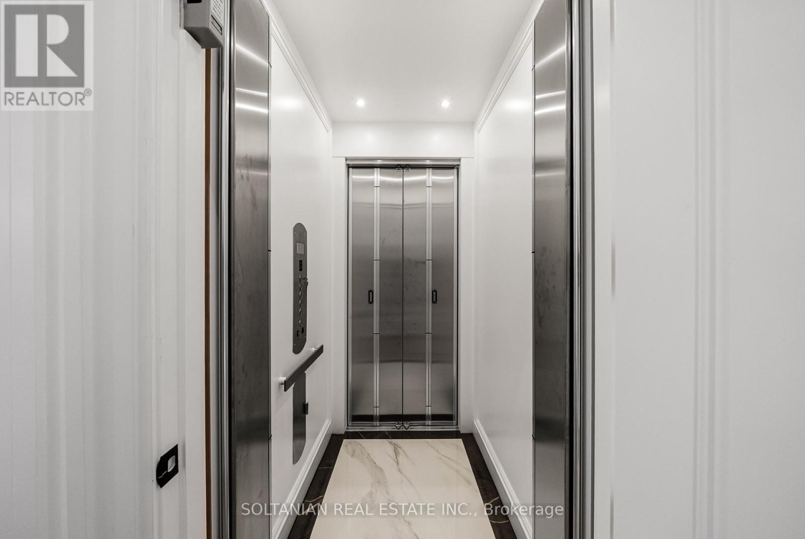 95 May Avenue, Richmond Hill, Ontario  L4C 3S7 - Photo 46 - N12855300