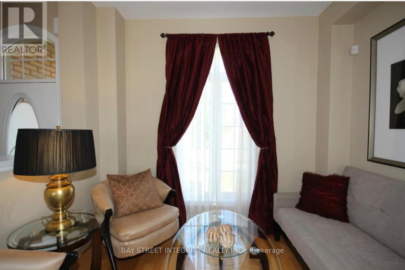 3364 Hayhurst Crescent, Oakville, Ontario  L6L 6W9 - Photo 10 - W12855362