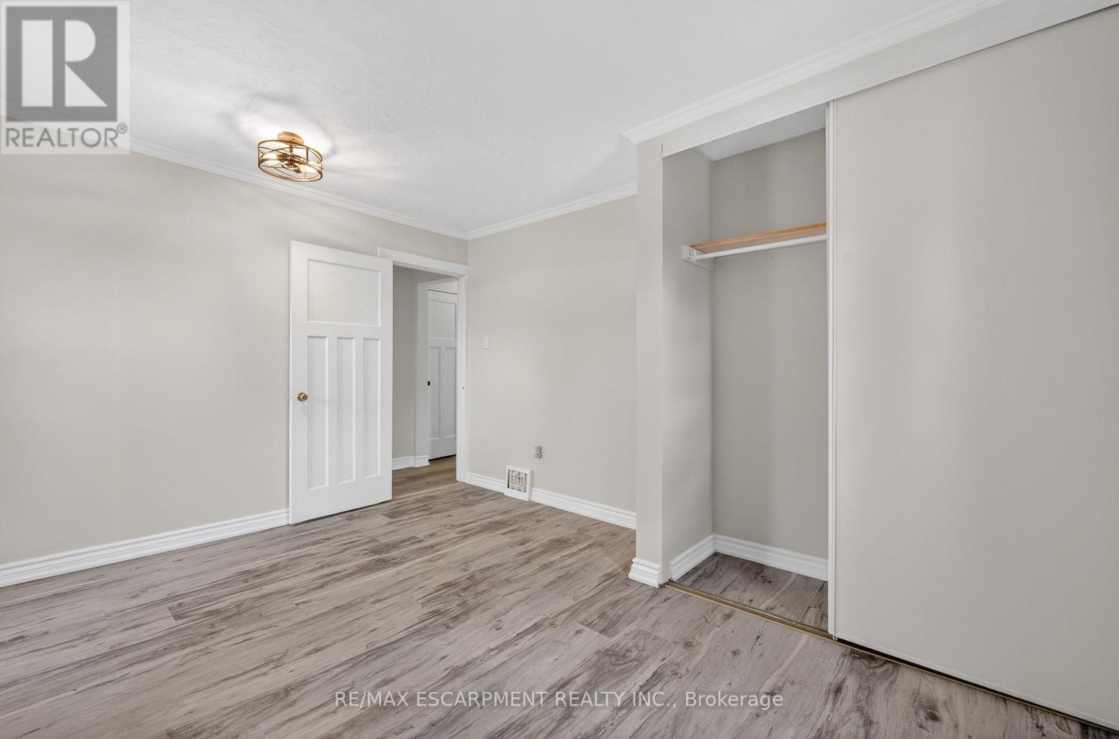 2296 New Street, Burlington, Ontario  L7R 1J3 - Photo 29 - W12855494