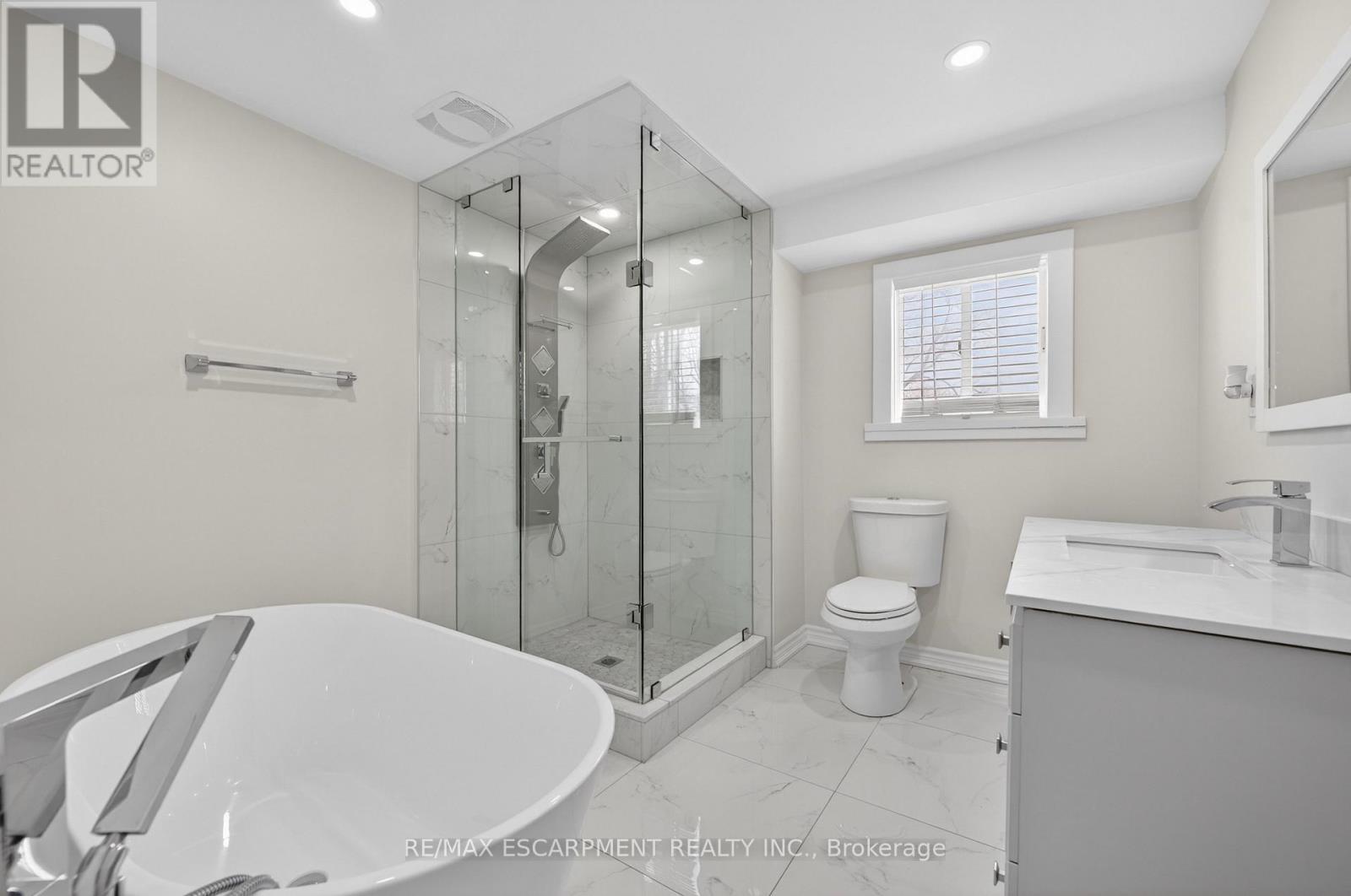 2296 New Street, Burlington, Ontario  L7R 1J3 - Photo 35 - W12855494