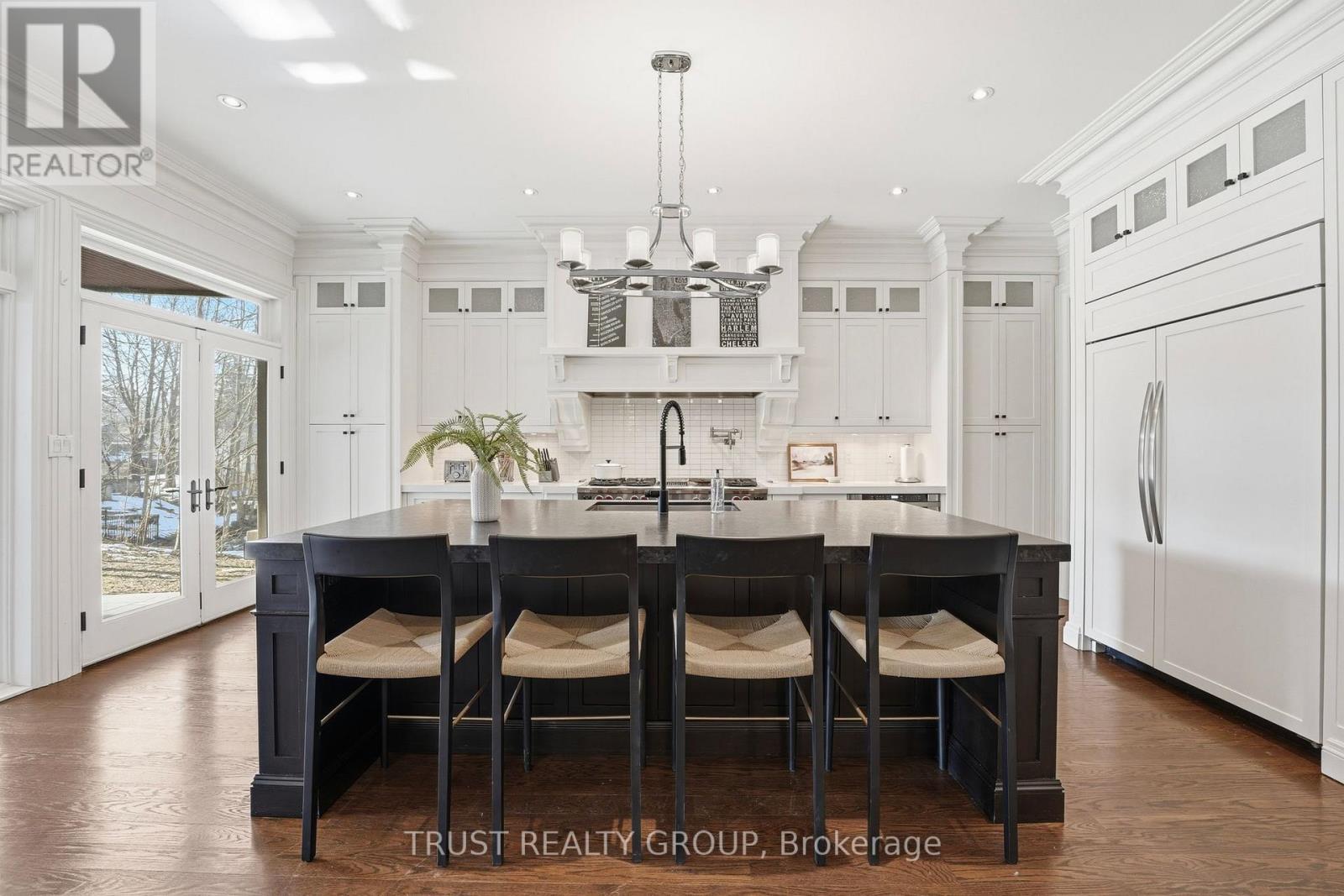 1372 Duncan Road, Oakville, Ontario  L6J 2R1 - Photo 10 - W12855516