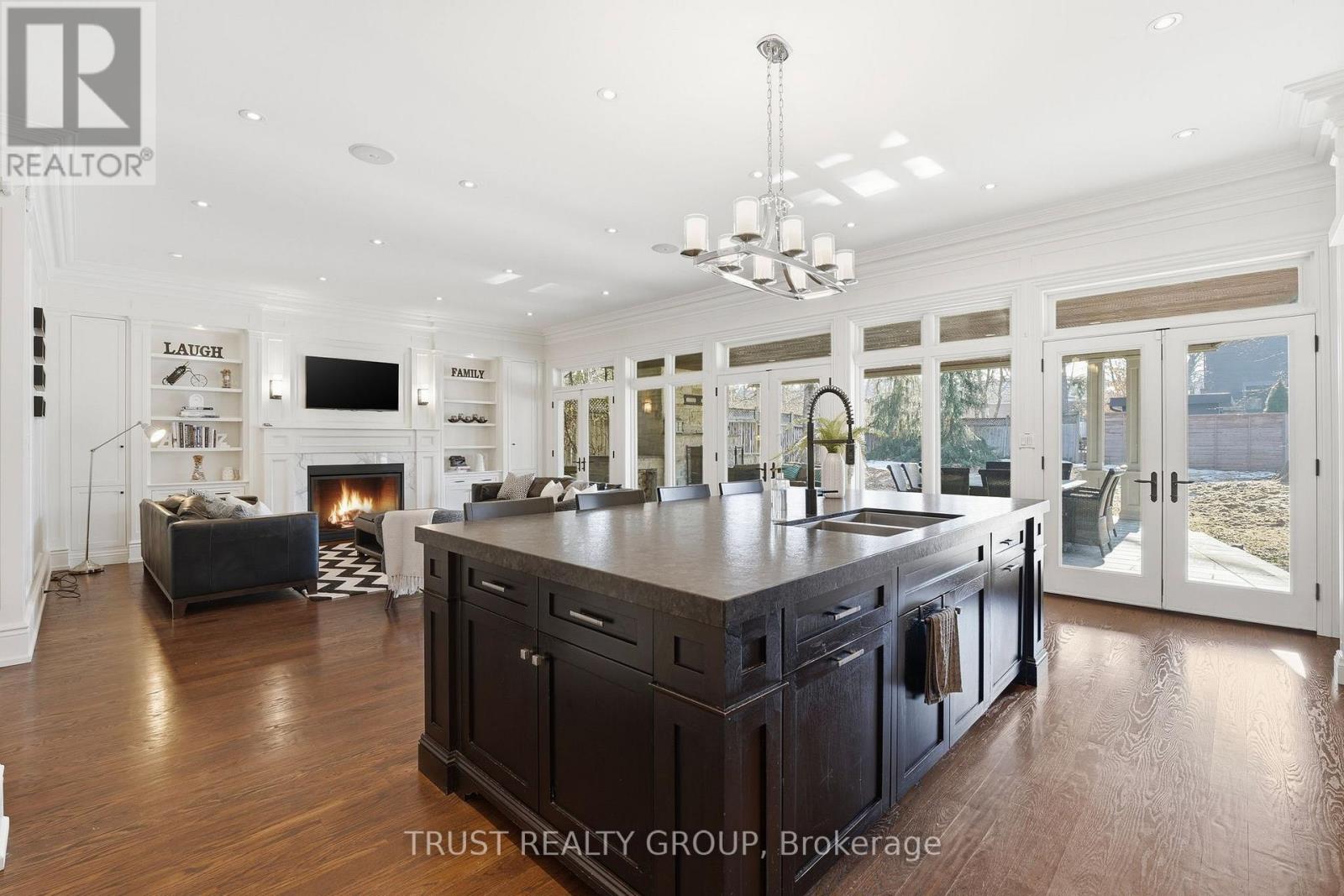 1372 Duncan Road, Oakville, Ontario  L6J 2R1 - Photo 13 - W12855516