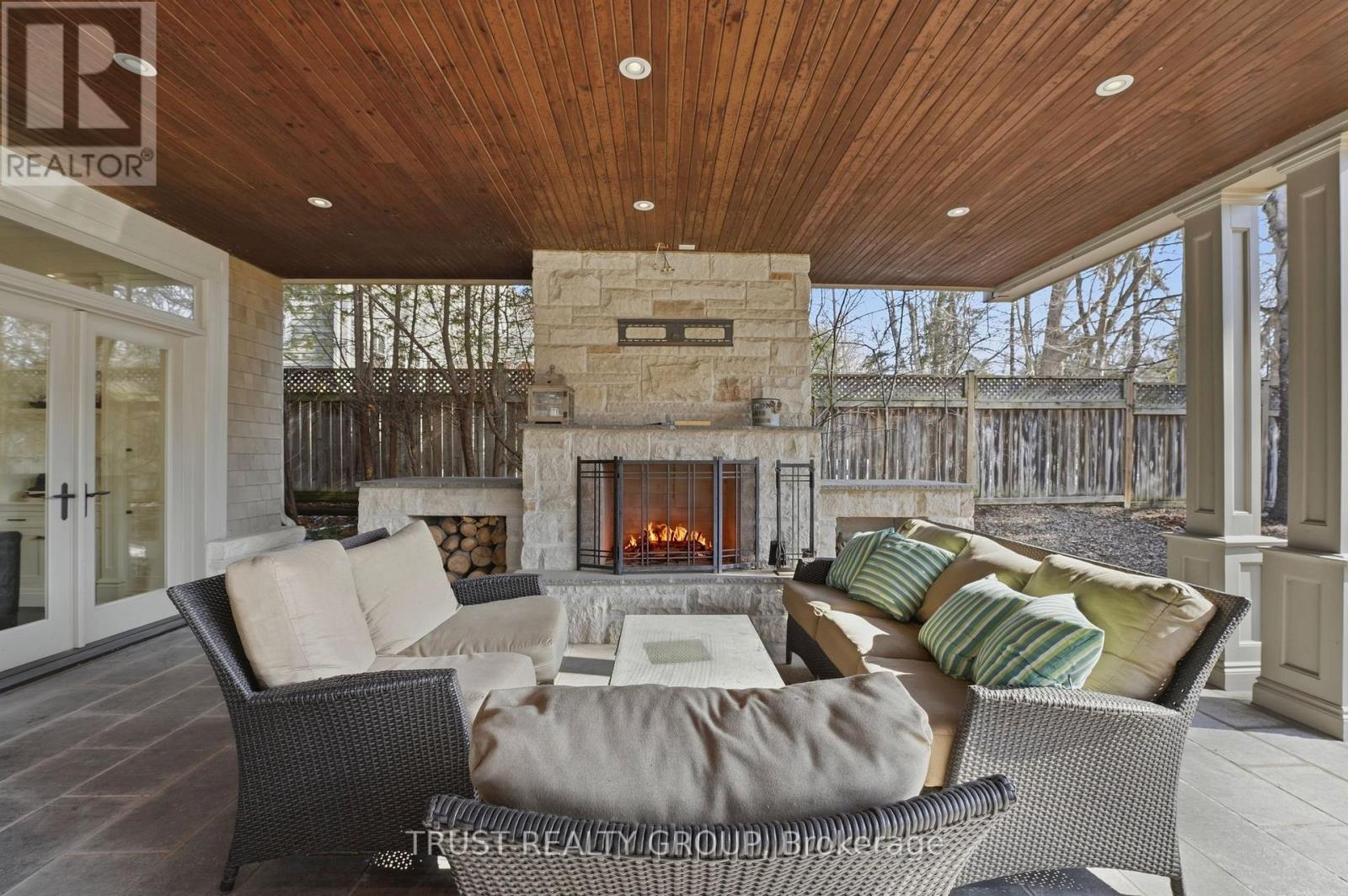 1372 Duncan Road, Oakville, Ontario  L6J 2R1 - Photo 38 - W12855516