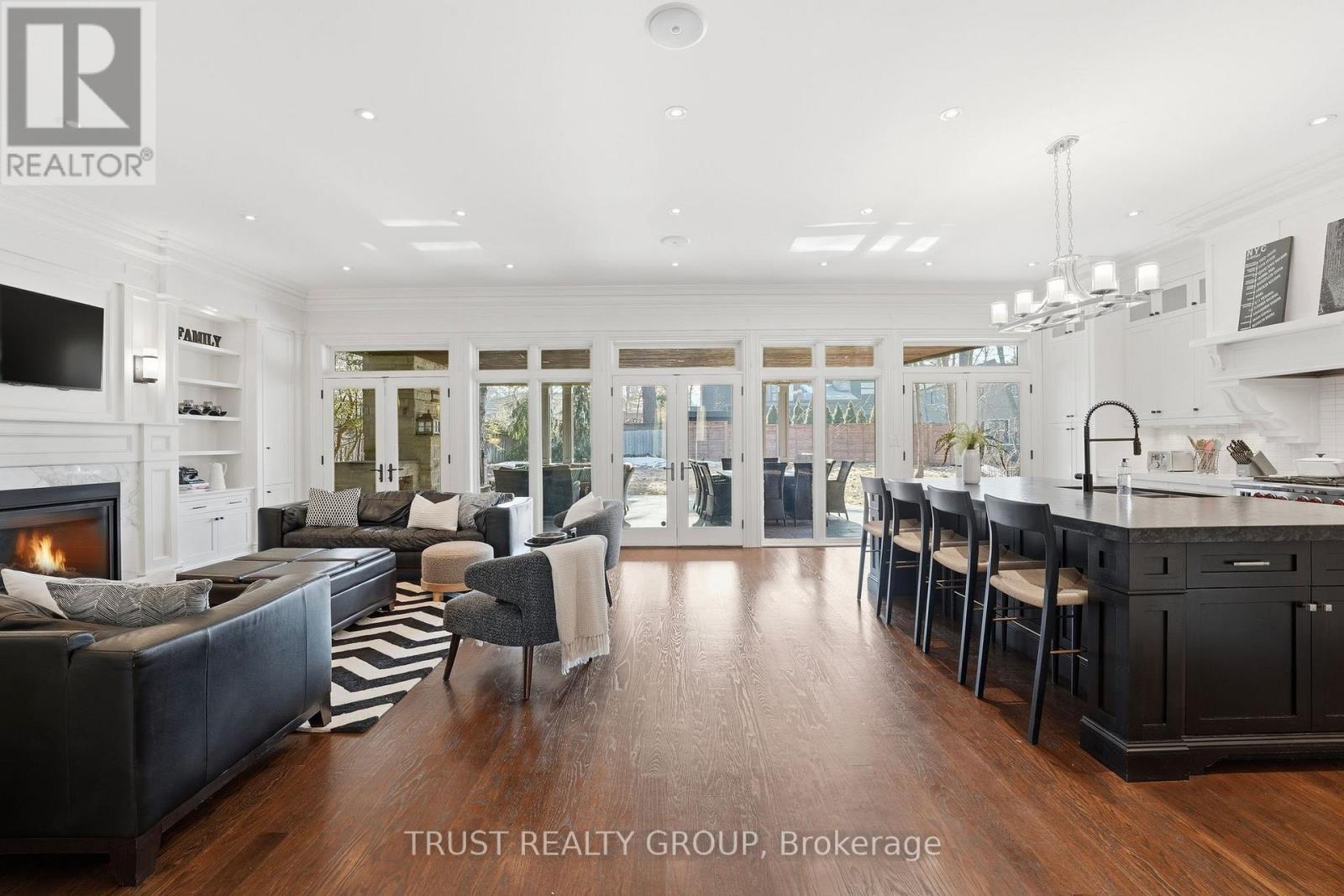 1372 Duncan Road, Oakville, Ontario  L6J 2R1 - Photo 9 - W12855516