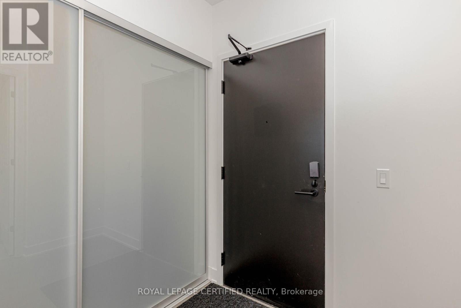 404 - 2333 Khalsa Gate, Oakville, Ontario  L6M 4J2 - Photo 12 - W12855552