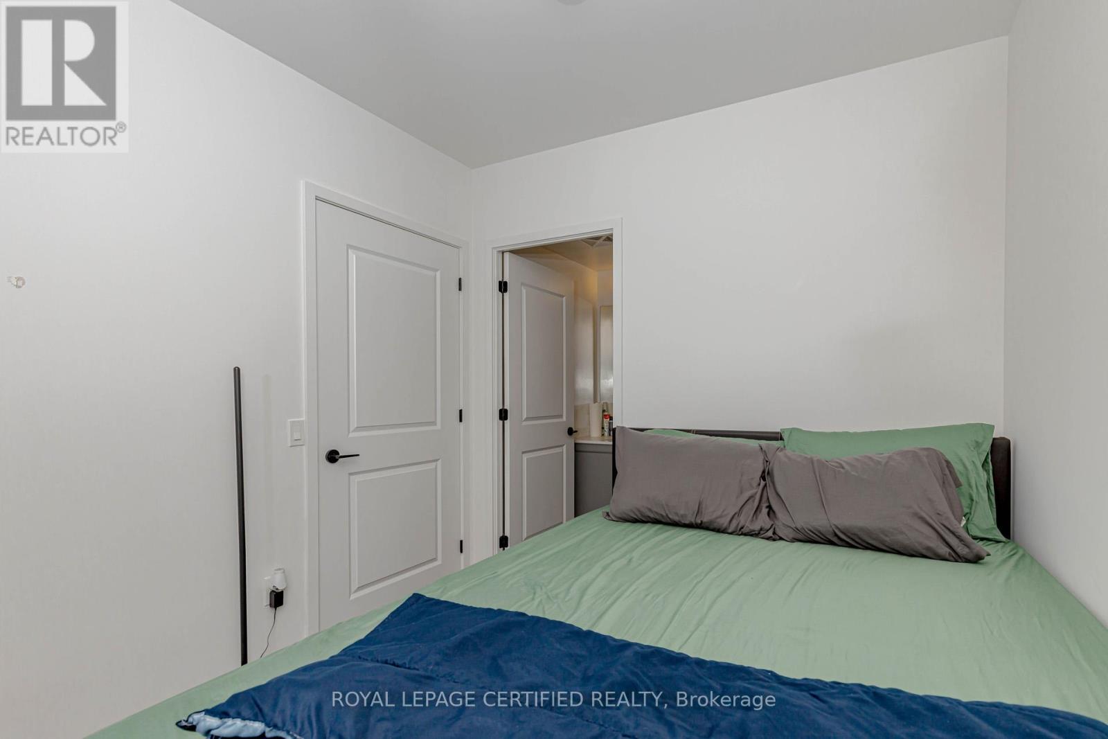 404 - 2333 Khalsa Gate, Oakville, Ontario  L6M 4J2 - Photo 27 - W12855552