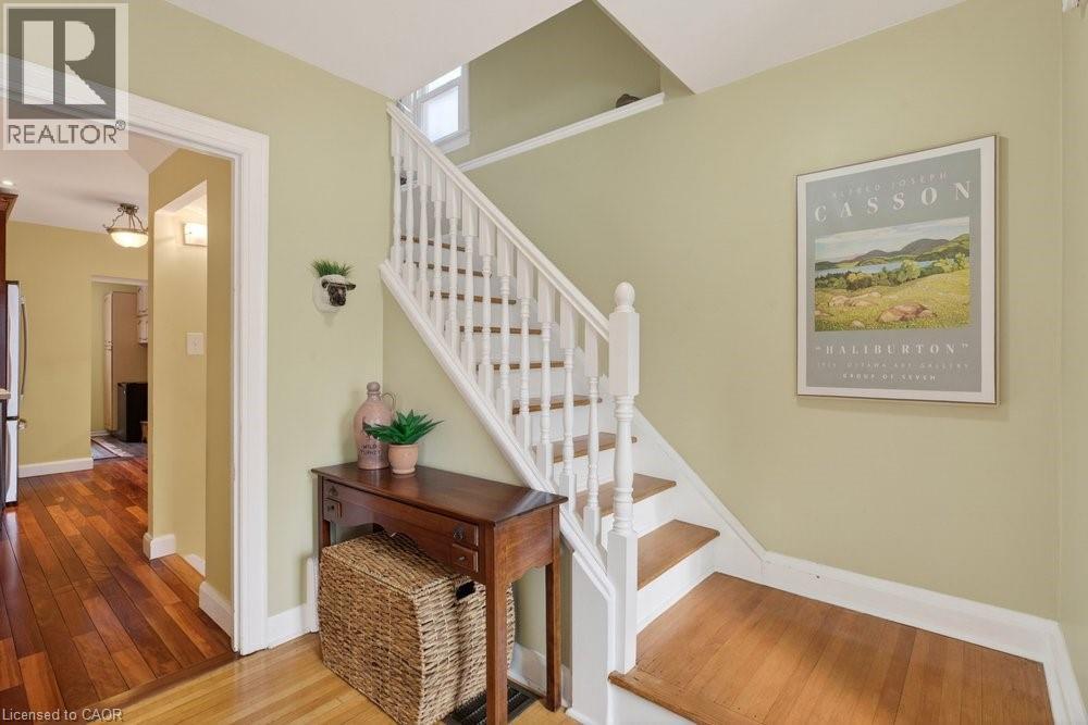 132 Glen Road, Hamilton, Ontario  L8S 3M9 - Photo 4 - 40808207