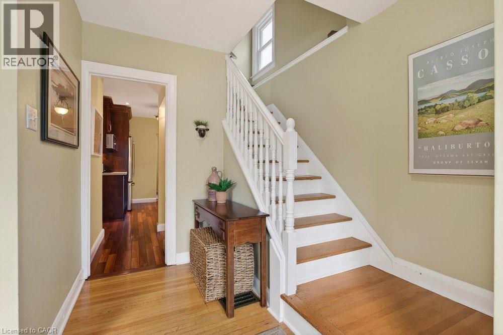 132 Glen Road, Hamilton, Ontario  L8S 3M9 - Photo 5 - 40808207