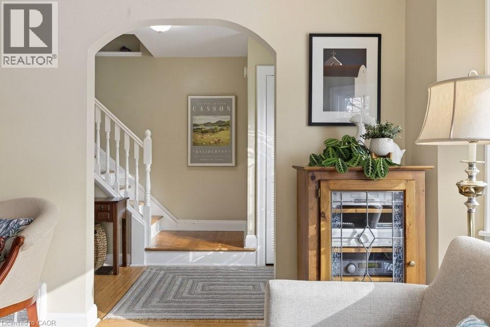 132 Glen Road, Hamilton, Ontario  L8S 3M9 - Photo 6 - 40808207