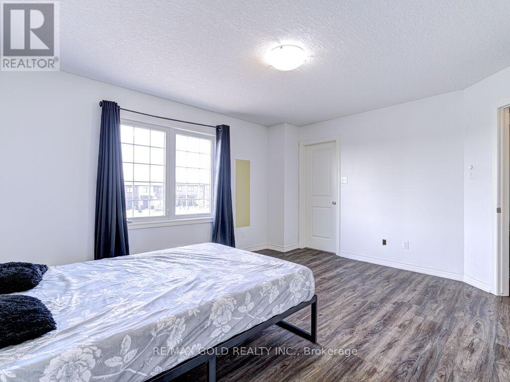 35 - 960 Bitterbush Crescent, London North, Ontario  N6H 0G1 - Photo 38 - X12834554