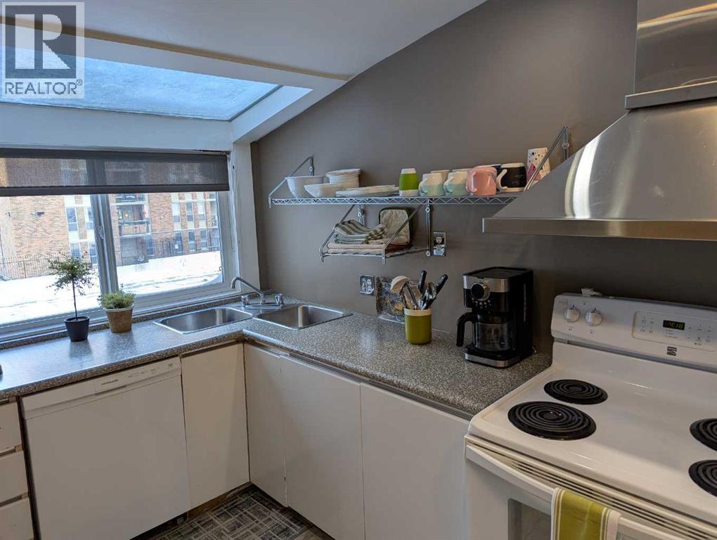 1411, 2 St Street Sw, Calgary, Alberta  T2R 0W7 - Photo 13 - A2288338