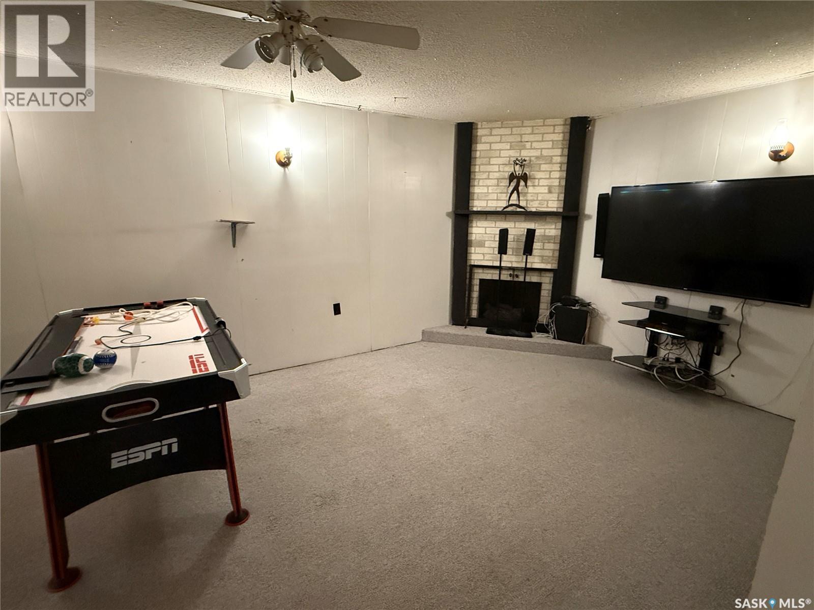 708 Brimacombe Drive, Weyburn, Saskatchewan  S4H 2P8 - Photo 12 - SK029890