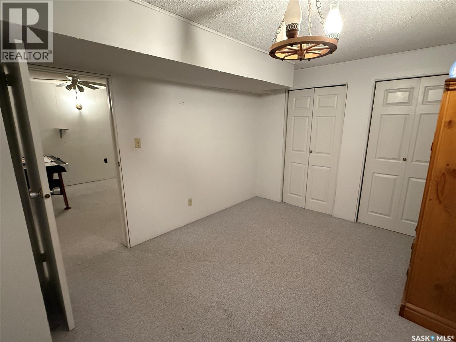 708 Brimacombe Drive, Weyburn, Saskatchewan  S4H 2P8 - Photo 15 - SK029890