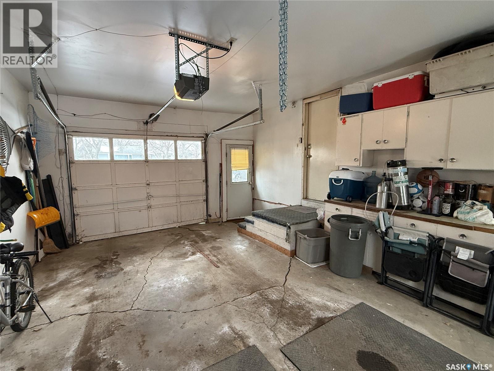 708 Brimacombe Drive, Weyburn, Saskatchewan  S4H 2P8 - Photo 24 - SK029890