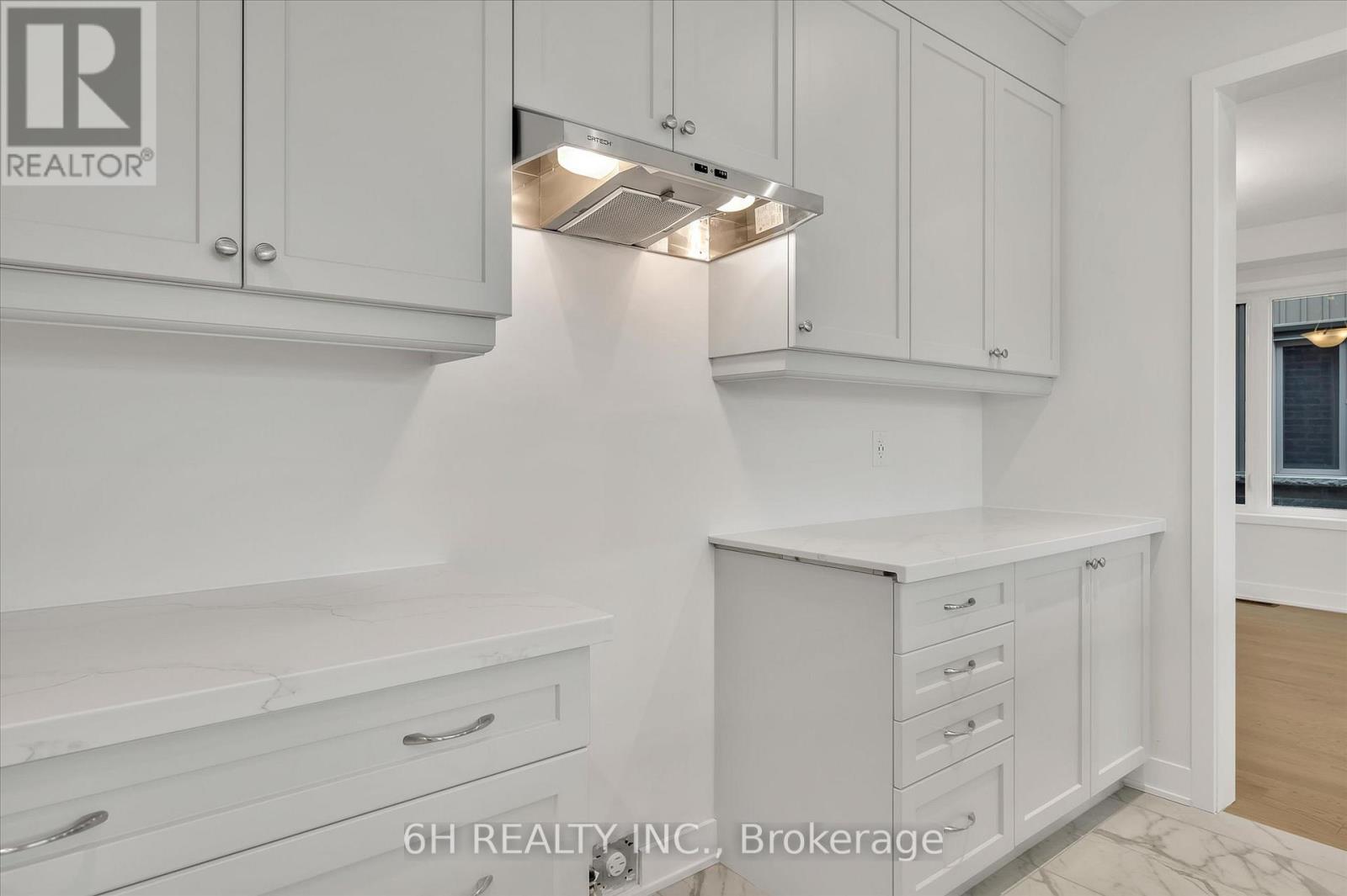 805 Griffin Trail, Peterborough (Monaghan Ward 2), Ontario  K9K 0J1 - Photo 18 - X12814316