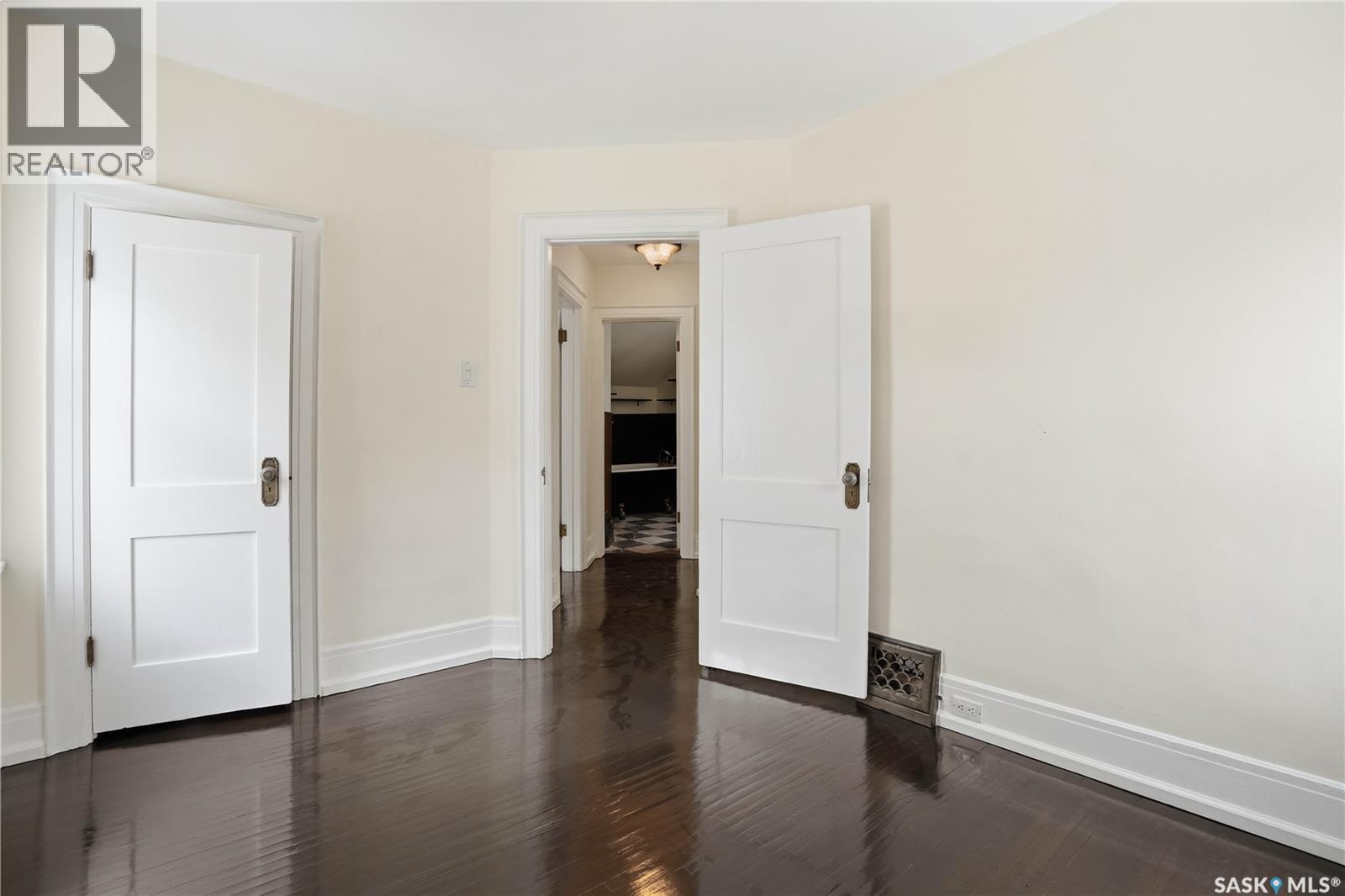 2160 Osler Street, Regina, Saskatchewan  S4P 1W6 - Photo 27 - SK029787