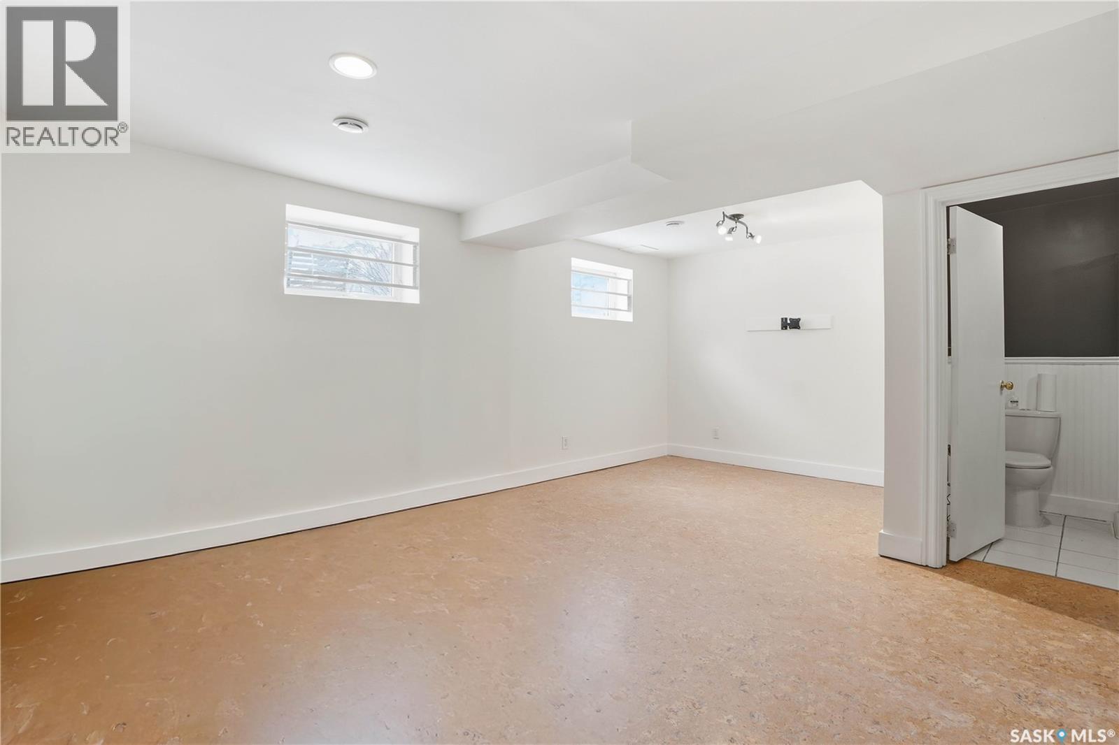 2160 Osler Street, Regina, Saskatchewan  S4P 1W6 - Photo 36 - SK029787