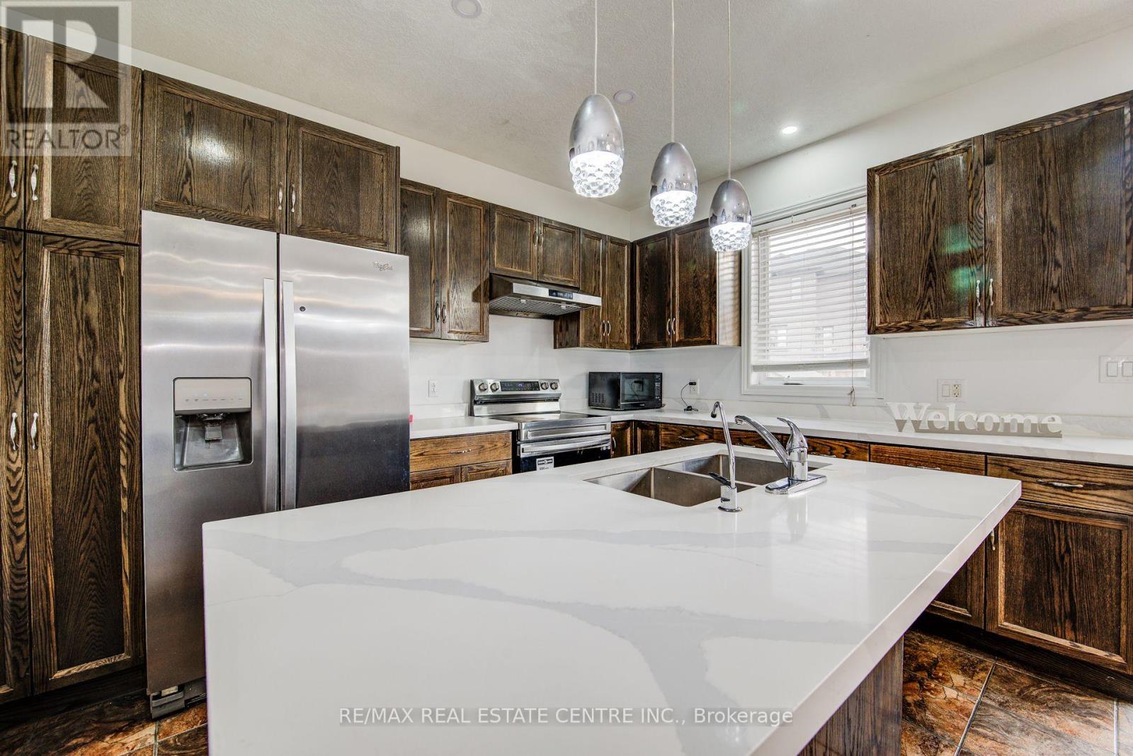 617 Thorndale Drive, Waterloo, Ontario  N2T 0A9 - Photo 19 - X12855436