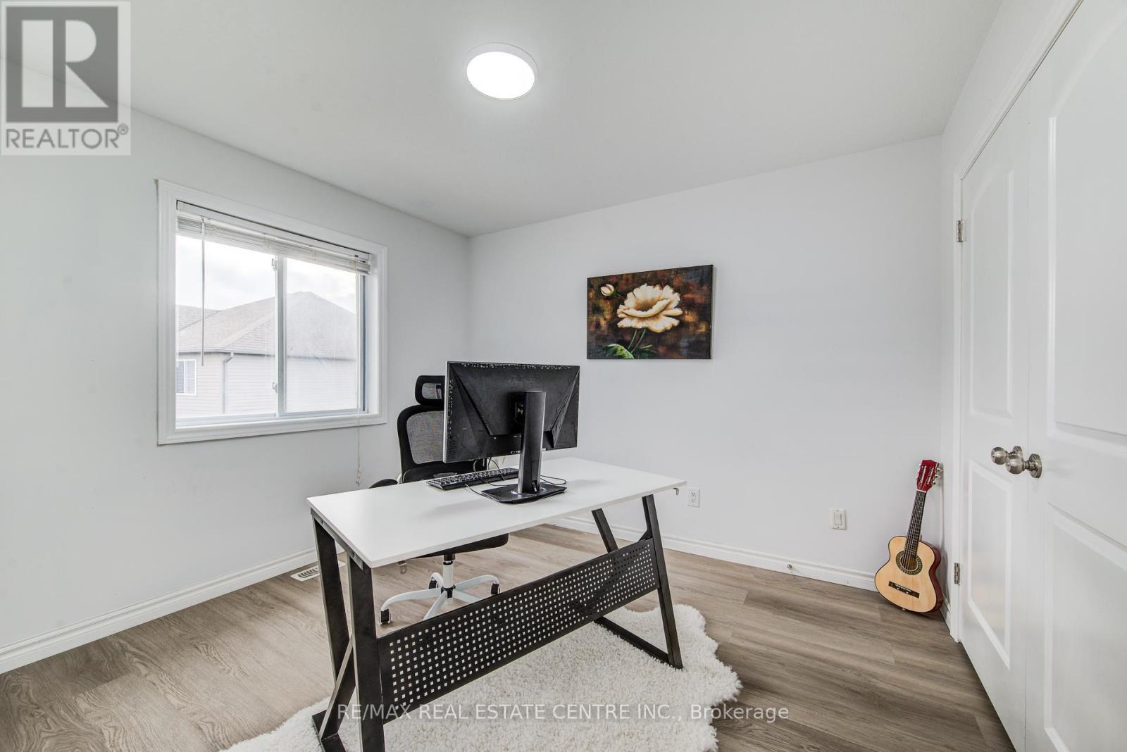 617 Thorndale Drive, Waterloo, Ontario  N2T 0A9 - Photo 33 - X12855436