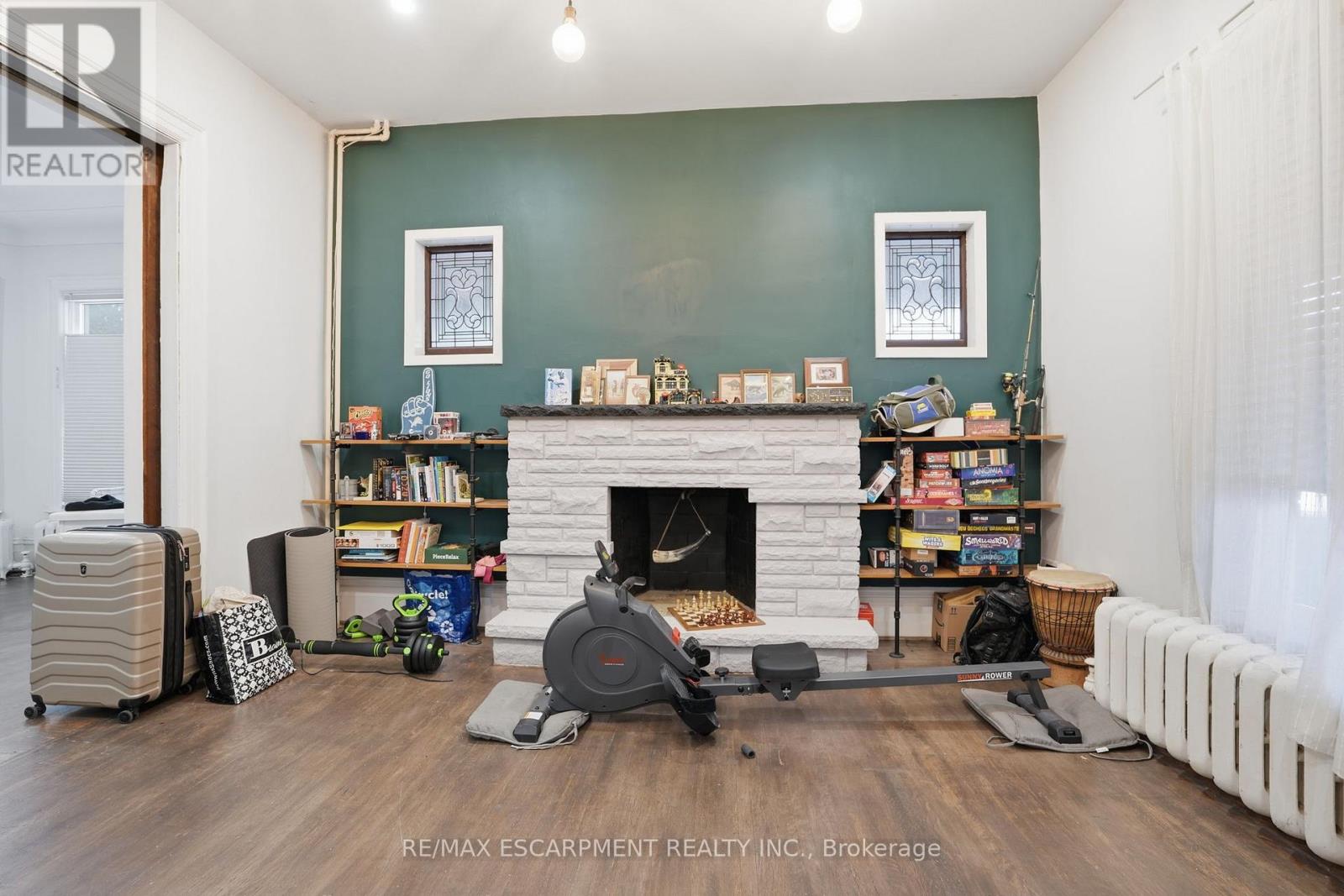 147 Emerald Street S, Hamilton (Stinson), Ontario  L8N 2V4 - Photo 18 - X12855452