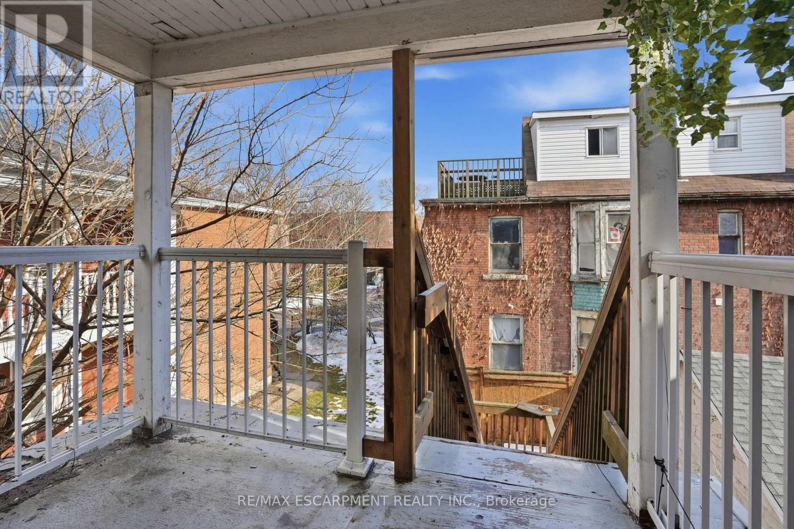 147 Emerald Street S, Hamilton (Stinson), Ontario  L8N 2V4 - Photo 19 - X12855452