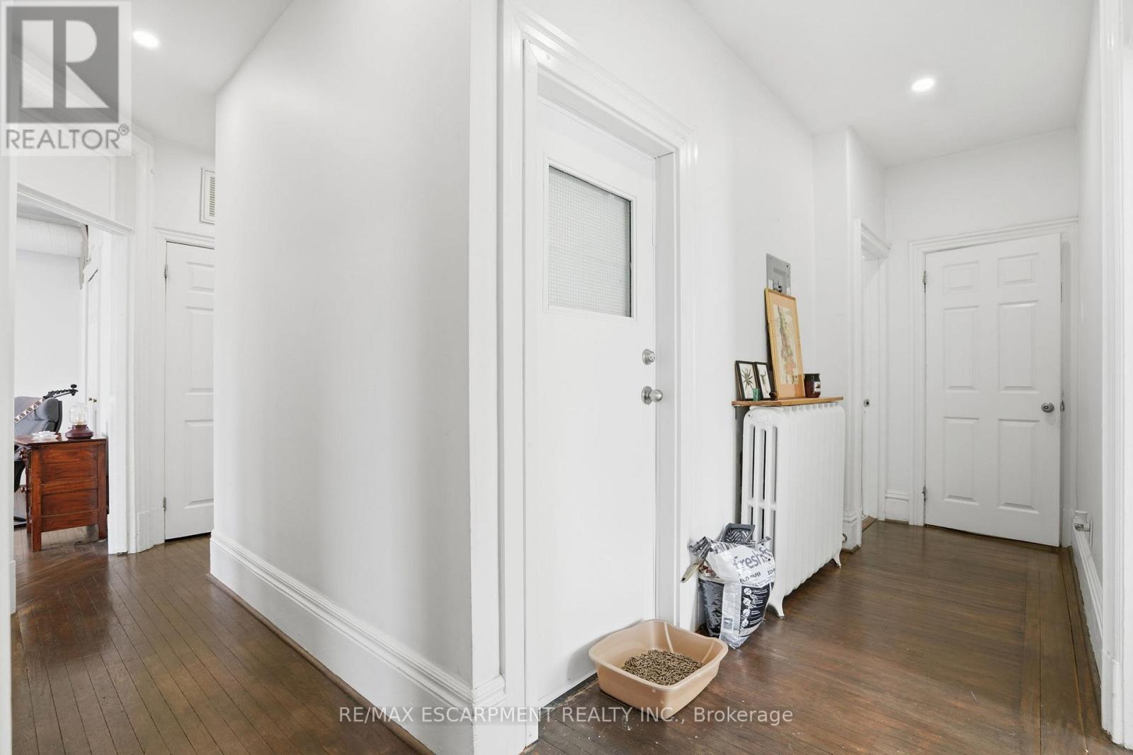 147 Emerald Street S, Hamilton (Stinson), Ontario  L8N 2V4 - Photo 28 - X12855452