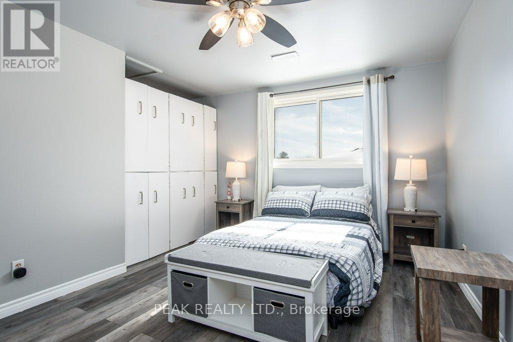 696 Parkview Crescent, Cambridge, Ontario  N3H 4X7 - Photo 24 - X12855486