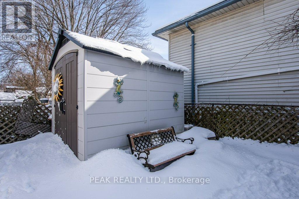 696 Parkview Crescent, Cambridge, Ontario  N3H 4X7 - Photo 35 - X12855486