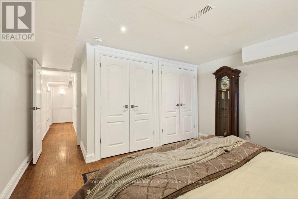 389 Clarendon Drive, Hamilton (Ancaster), Ontario  L9G 2Z1 - Photo 34 - X12855526