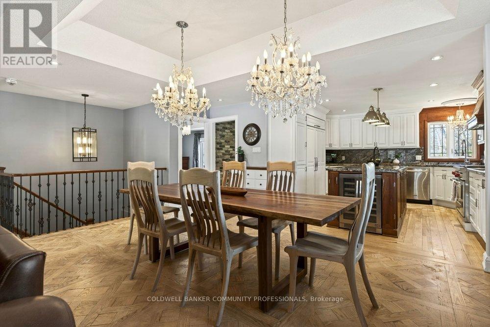 389 Clarendon Drive, Hamilton (Ancaster), Ontario  L9G 2Z1 - Photo 9 - X12855526