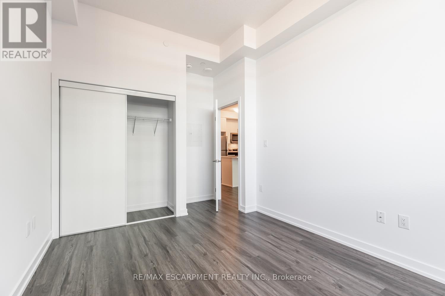 516 - 460 Dundas Street, Hamilton (Waterdown), Ontario  L8B 2A5 - Photo 21 - X12855534