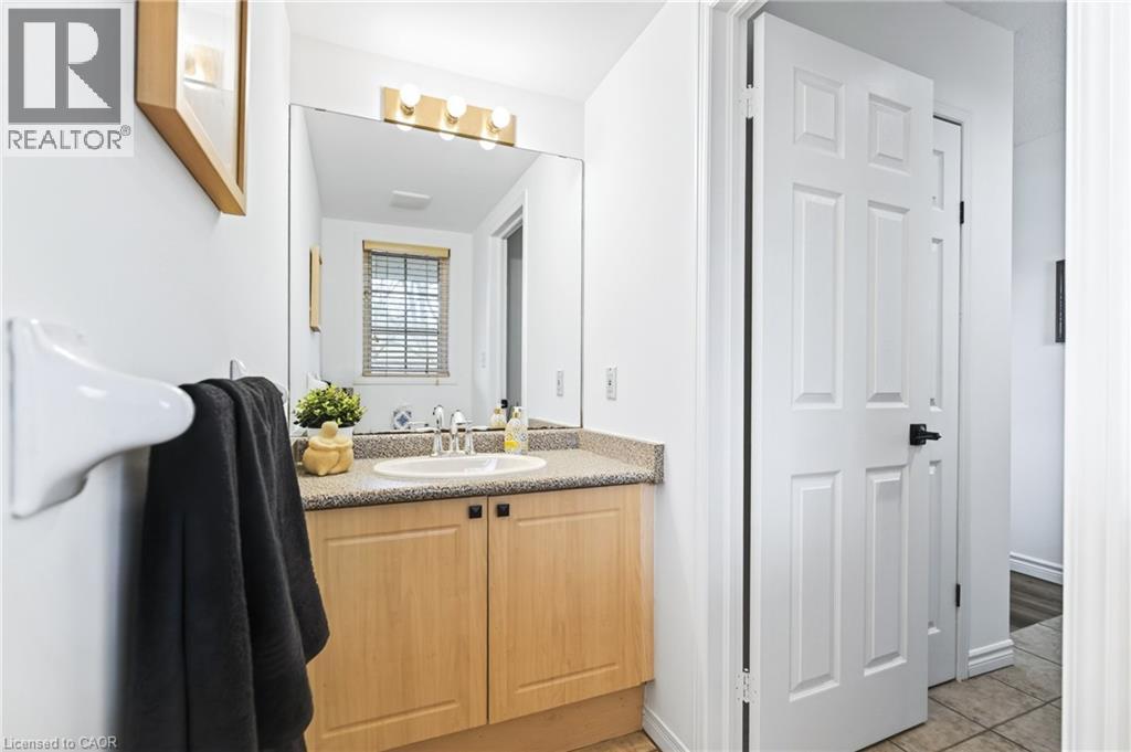 1279 Nottingham Avenue, Burlington, Ontario  L7P 2R5 - Photo 5 - 40805585