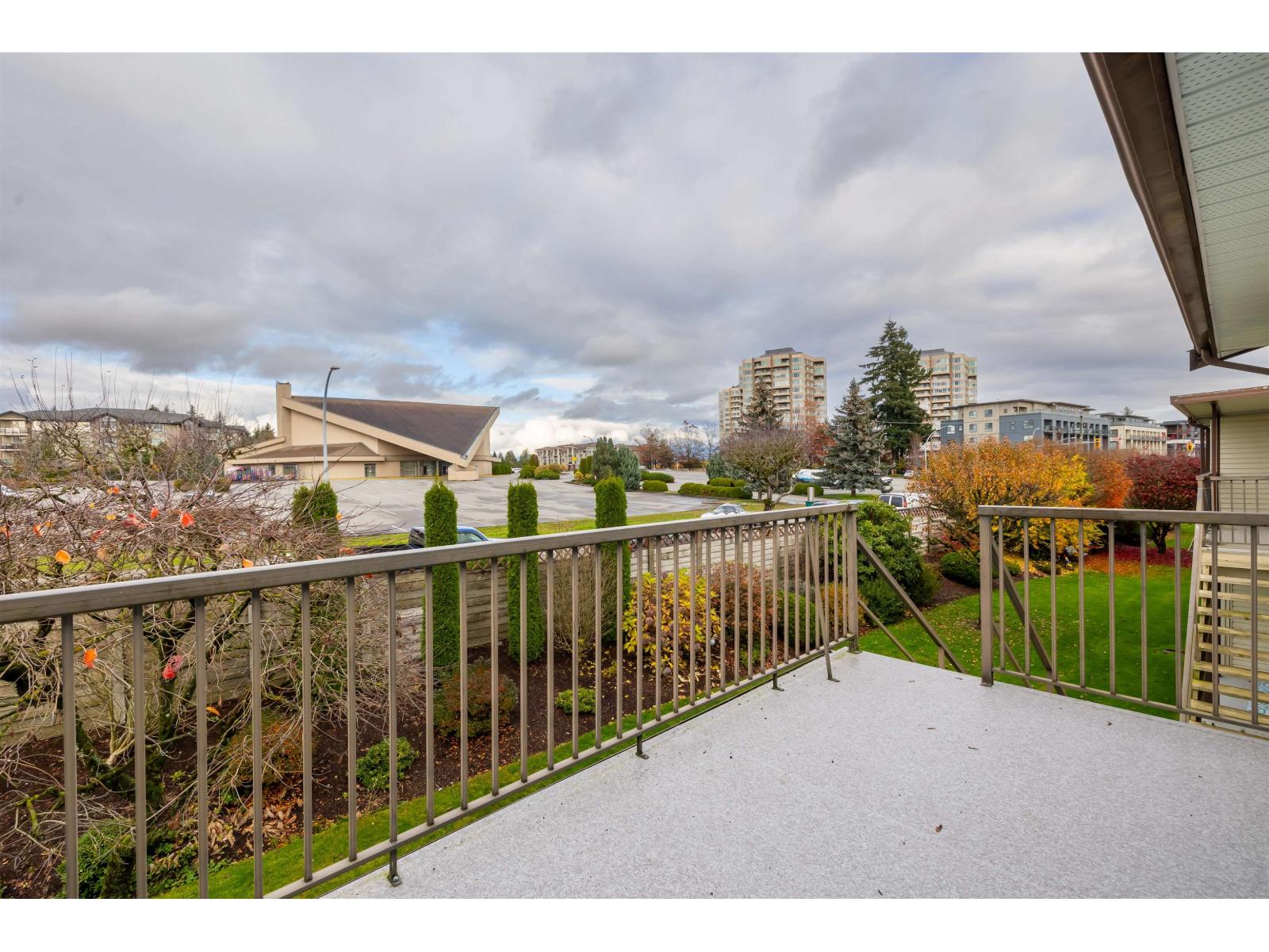 23 32718 Garibaldi Drive, Abbotsford, British Columbia  V2T 5T6 - Photo 7 - R3096660