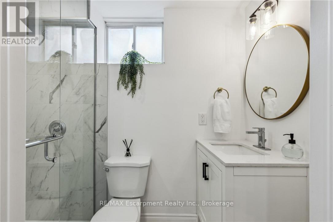 31 - 54 Nisbet Boulevard, Hamilton (Waterdown), Ontario  L8B 0Y3 - Photo 19 - X12855690