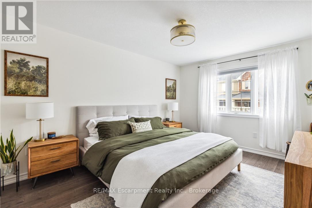 31 - 54 Nisbet Boulevard, Hamilton (Waterdown), Ontario  L8B 0Y3 - Photo 9 - X12855690