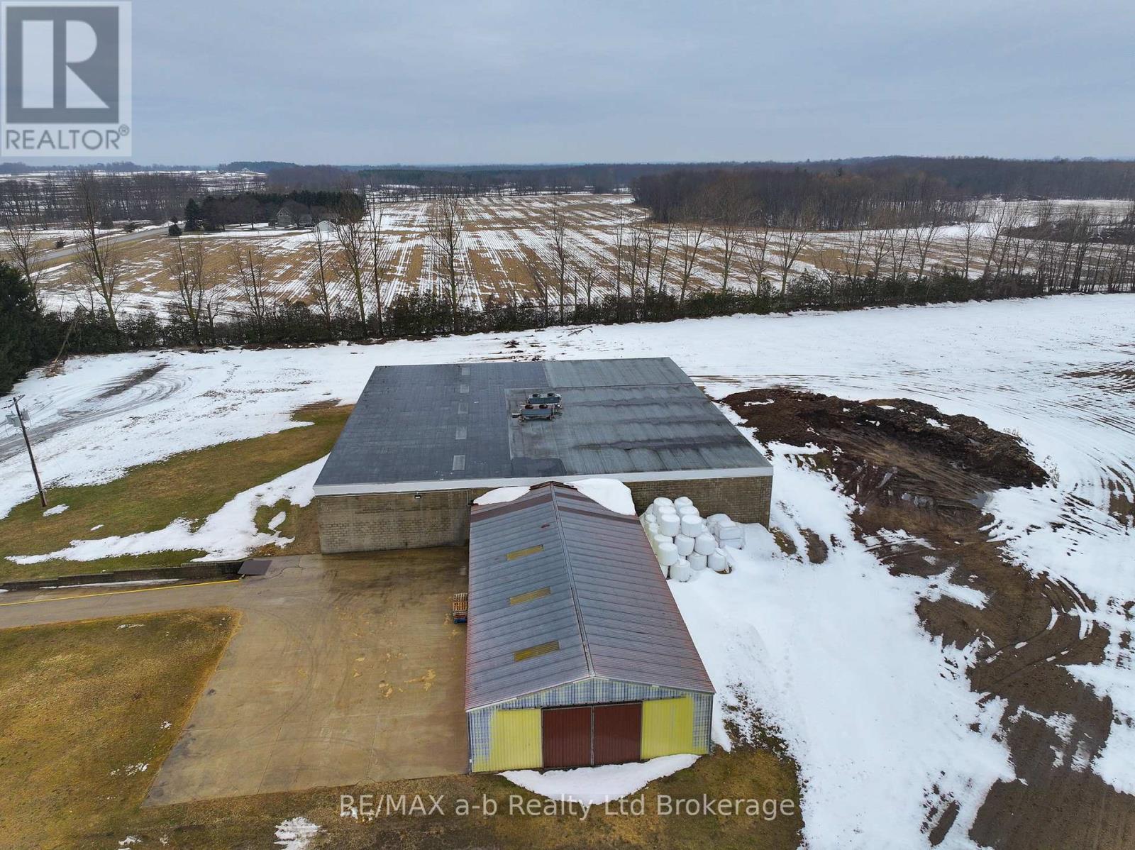 266 Norwich Road, Brant (Brantford Twp), Ontario  N0E 1R0 - Photo 3 - X12855676