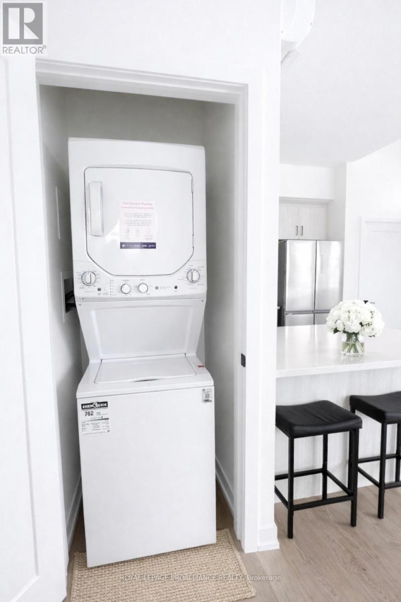 203 - 515 (Blk 59) Joseph Gale Street, Cobourg, Ontario  K9A 1K8 - Photo 11 - X12855638