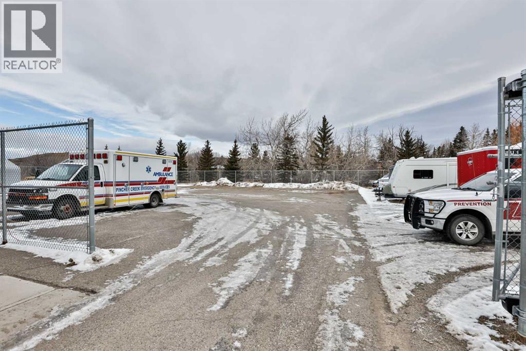 655 Charlotte Street S, Pincher Creek, Alberta  T0K 1W0 - Photo 29 - A2282656