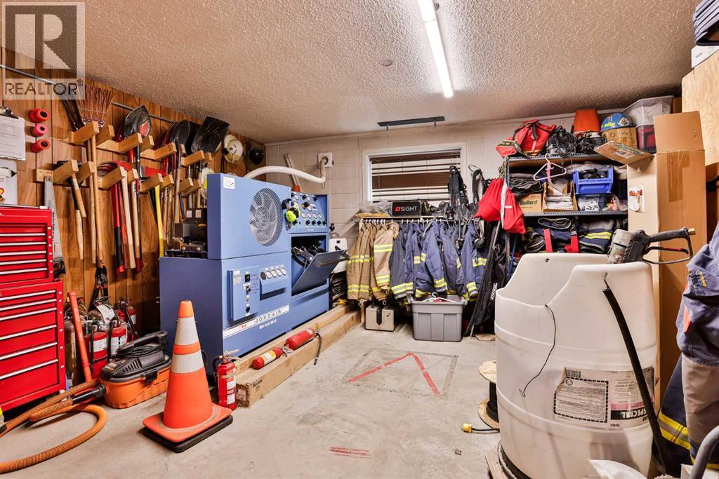 655 Charlotte Street S, Pincher Creek, Alberta  T0K 1W0 - Photo 6 - A2282656